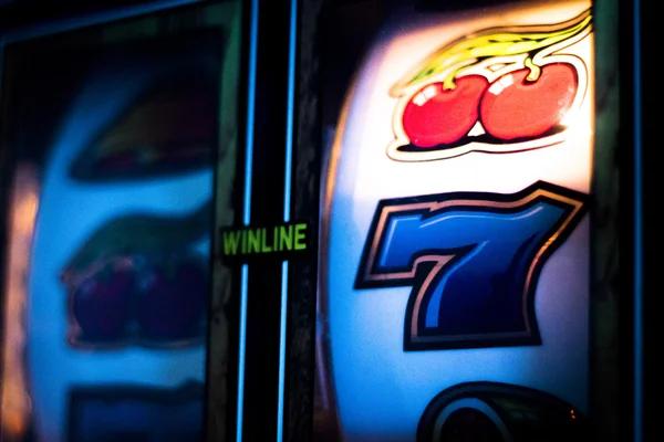 Explore Diverse Casino Table Experiences with เว็บคาสิโนออนไลน์ for Digital Gaming