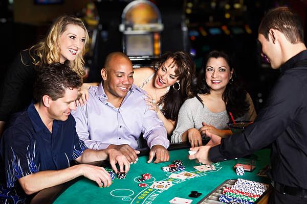 What Makes the top online casinos Stand Out From Competitors